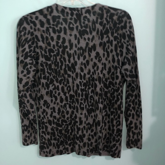 Leopard print button-front cardigan - Picture 5 of 5